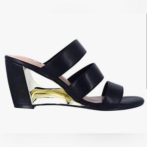 Impo Vestie Sculptured black wedge sandal with memory foam